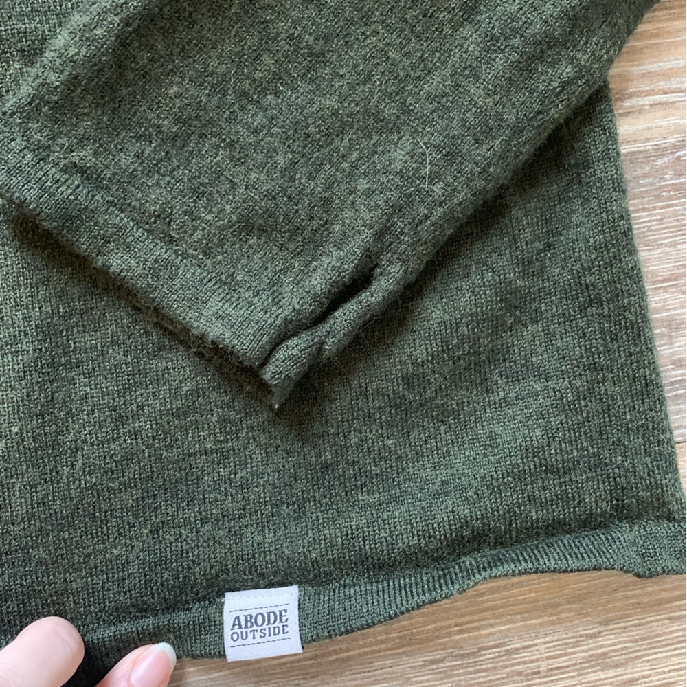 Abode Outside Campfire 100% Merino Wool Quarter Zip Forest Green L View 2